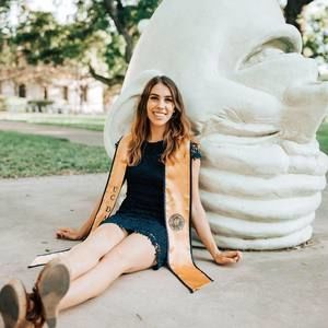 Meet your Posher, Tori